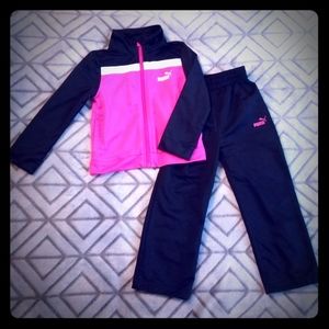 Girls 2T puma outfit